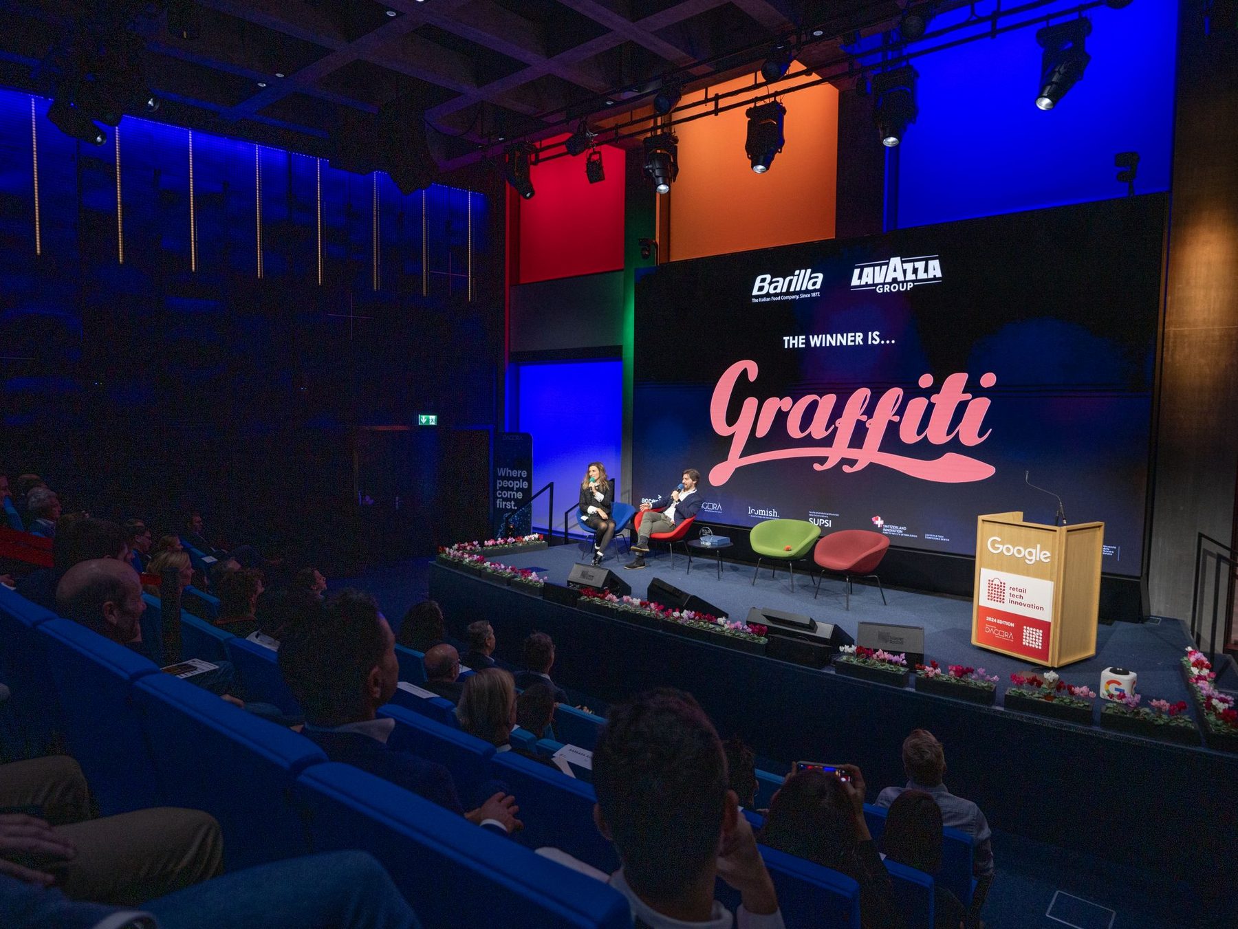 FoodTech Award 2024 winner announced on stage at the Retail Tech Innovation event, Google Zurich